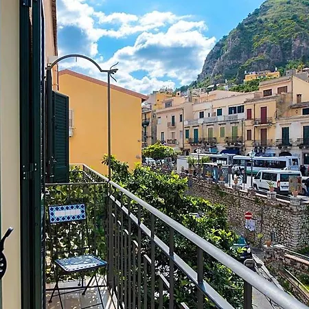 Bedda 4* تاورمينا